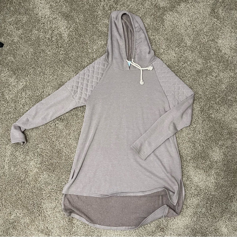 Tunic Hoodie. WM L - She+Sky